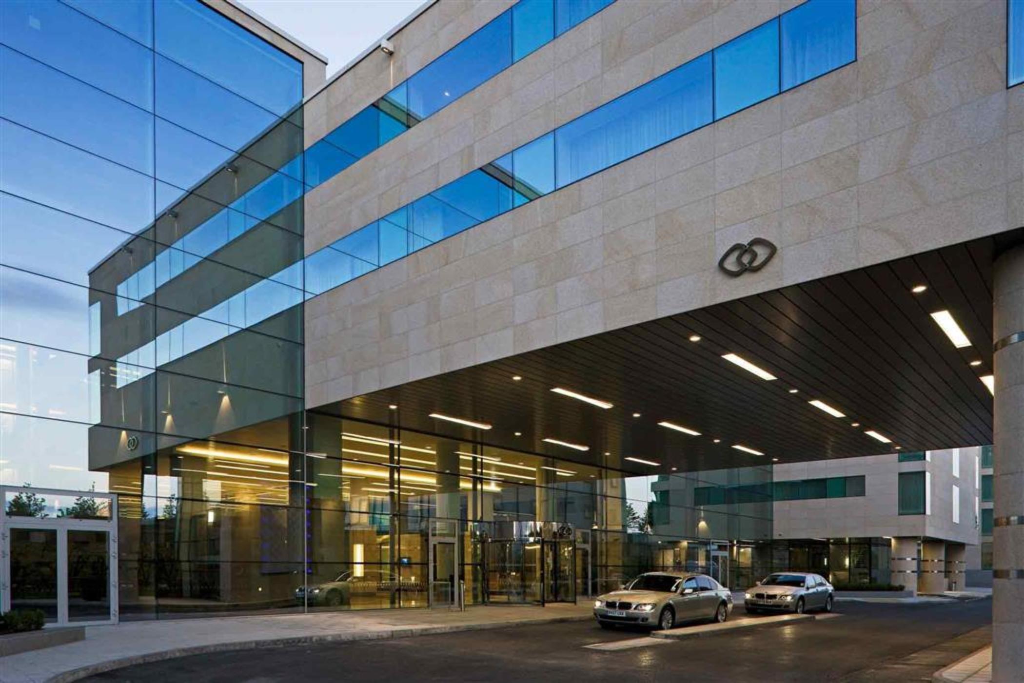 Hotel Sofitel London Heathrow Hillingdon Esterno foto Audi headquarters in Ingolstadt