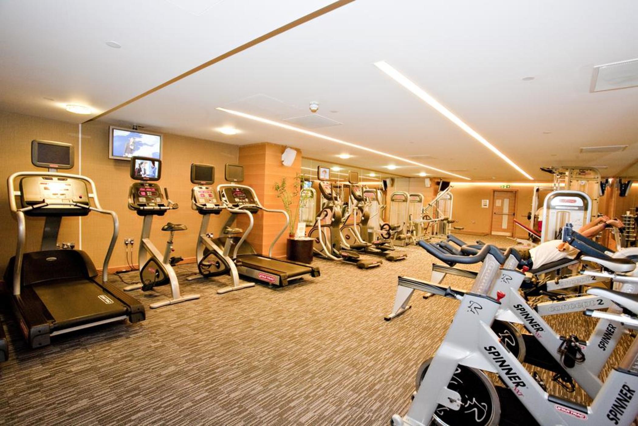 Hotel Sofitel London Heathrow Hillingdon Esterno foto The Fitness Centre