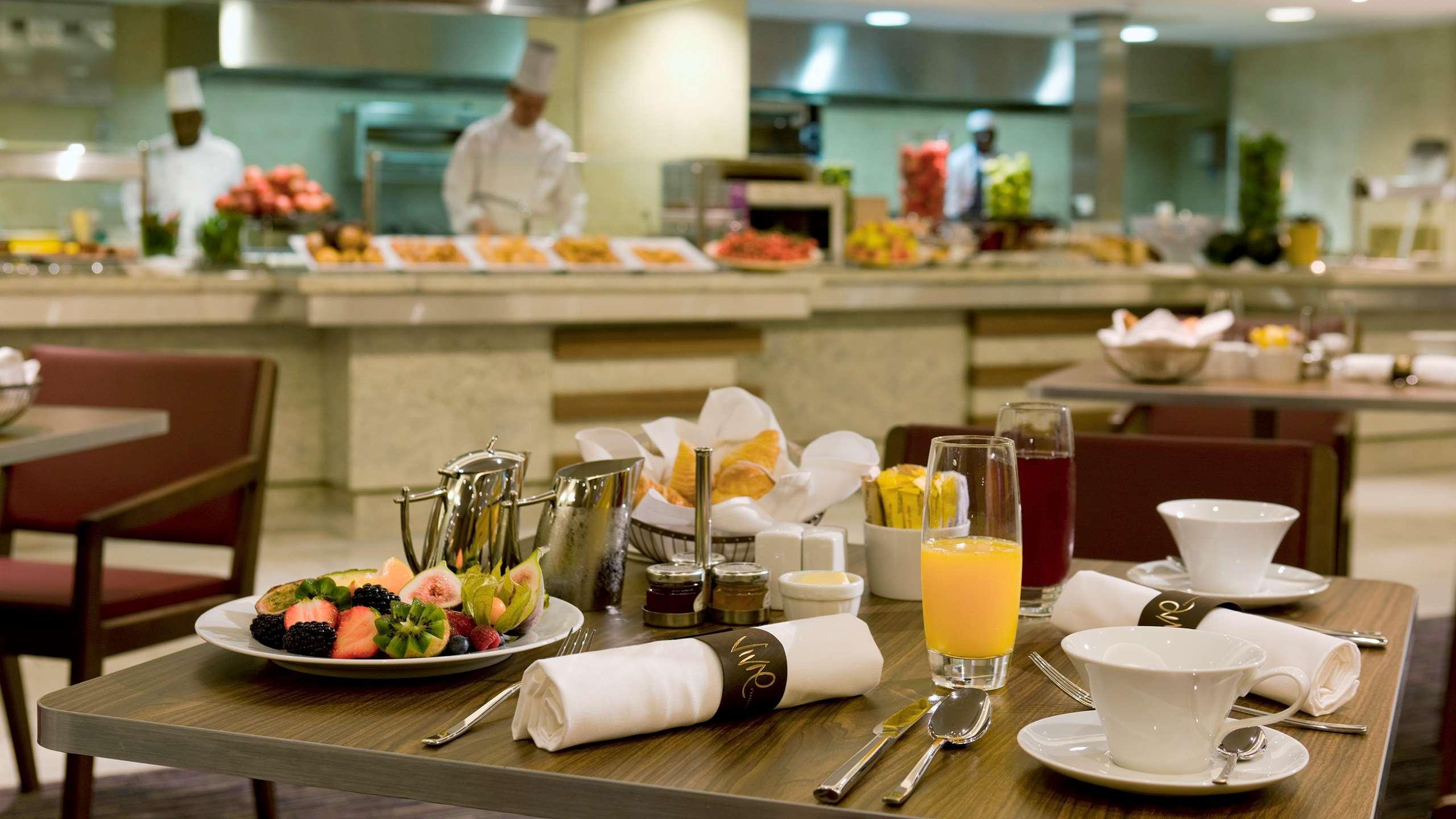 Hotel Sofitel London Heathrow Hillingdon Esterno foto Breakfast buffet at the Ritz-Carlton, Riyadh