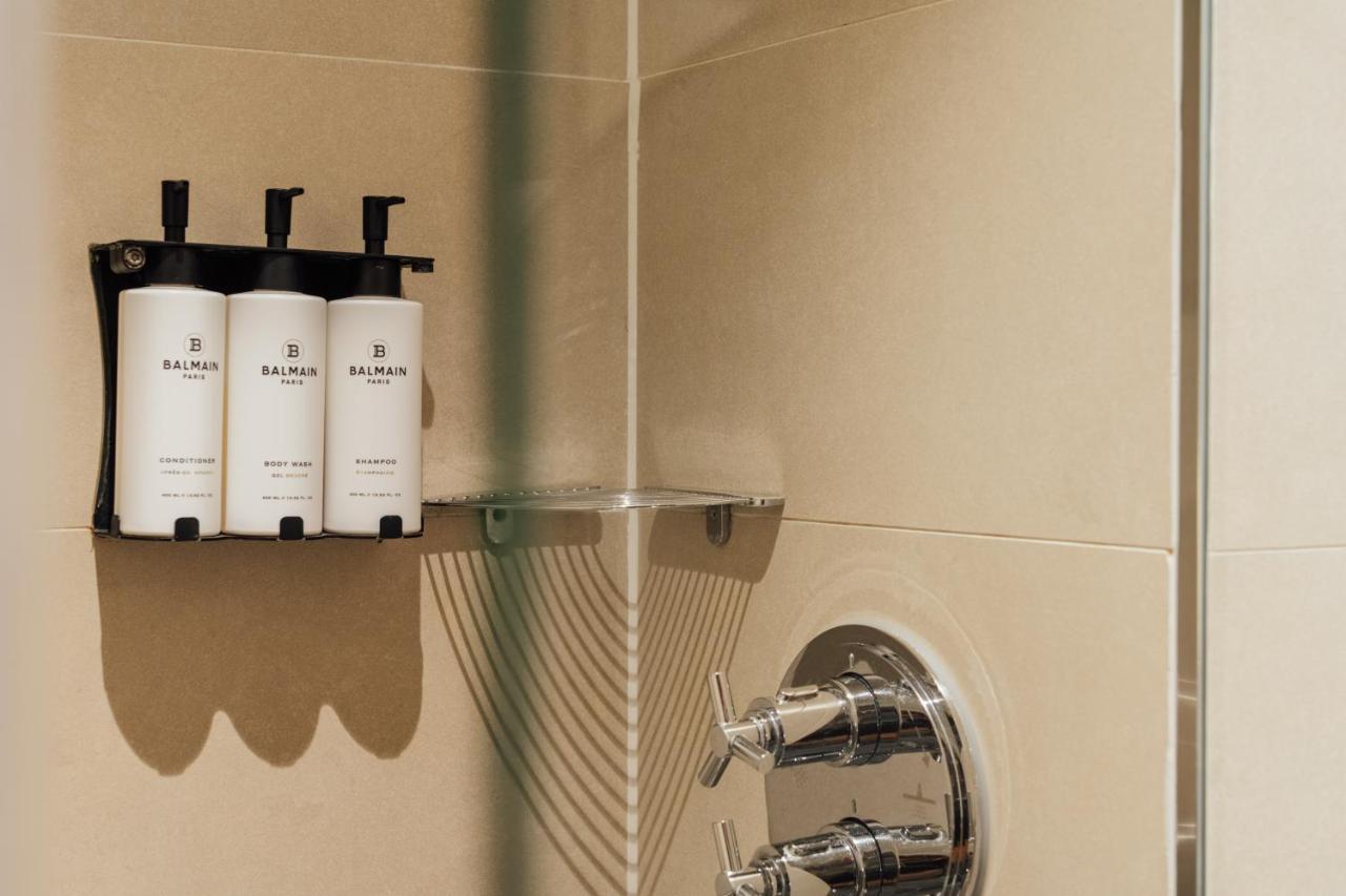 Hotel Sofitel London Heathrow Hillingdon Esterno foto Balmain products